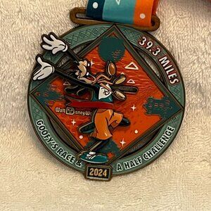 2024 Run Disney Goofy's Race‎ and a Half Challenge Medal With Lanyard 39.3 Miles